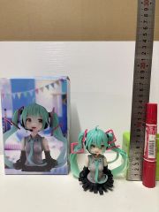 初音半身像