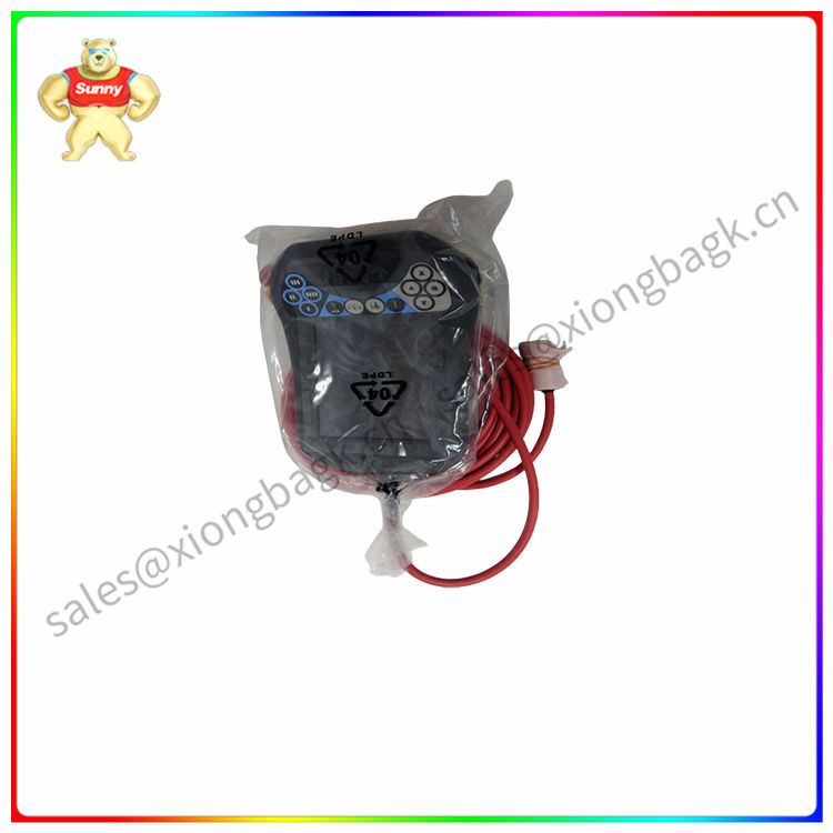 DSQC679    compact controller  Intuitive operation interface and key layout