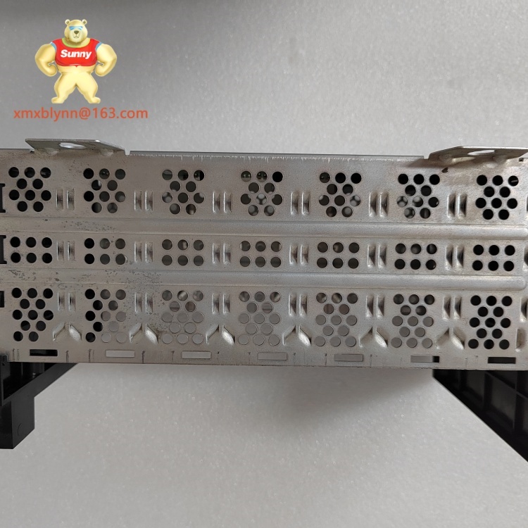 A-B	1756-A7 | ControlLogix Chassis (7-slot)