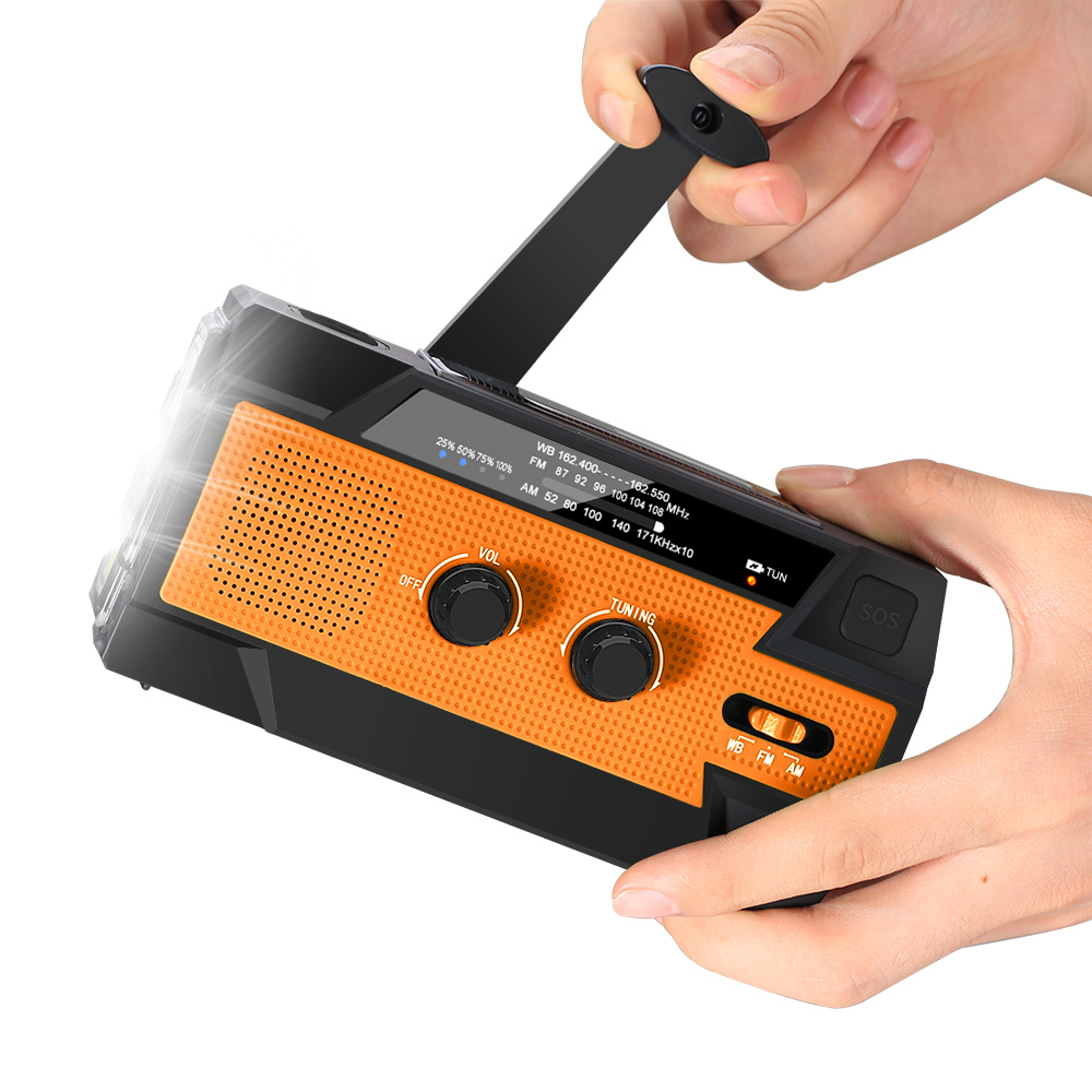 MD-090p Emergency Crank Weather Radio
