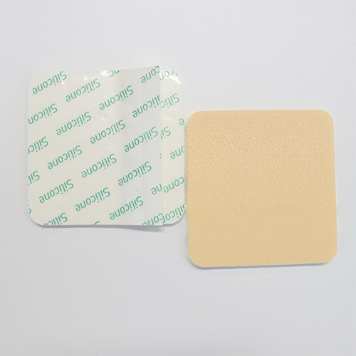 Silicone Adhesive Foam Dressing without Border， Size 18 cm x 18 cm / 7'' x 7'', Advanced Wound Care Solution