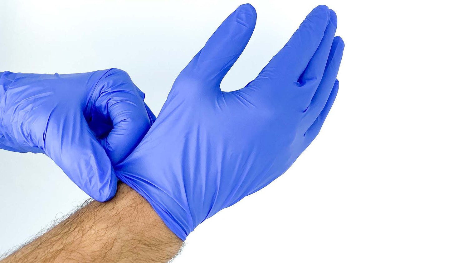 9 Reasons Why Nitrile Gloves Are Better Than Latex and Vinyl
