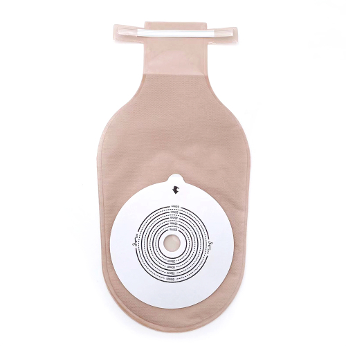 One-piece Ostomy pouch with aluminum strip