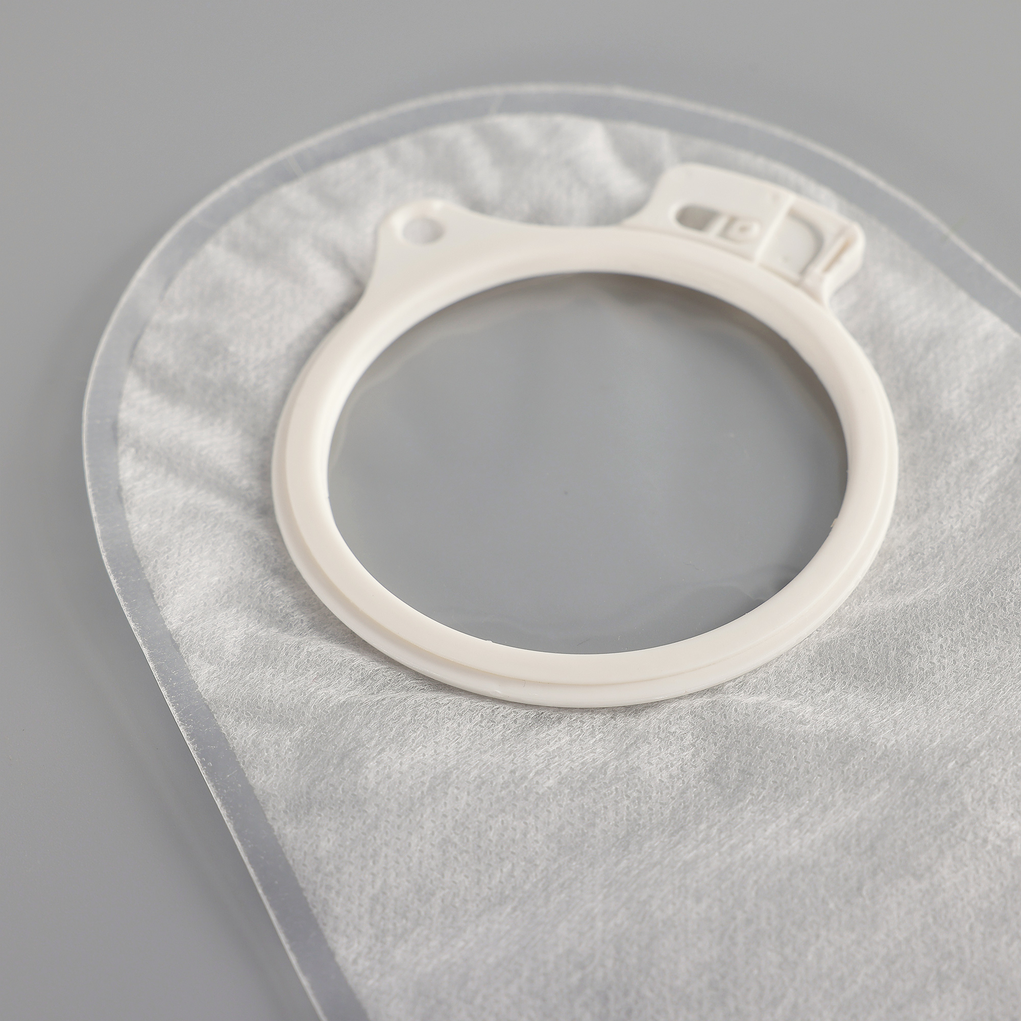 MDK Medical Two-piece open pouch (Single ring adhesive)