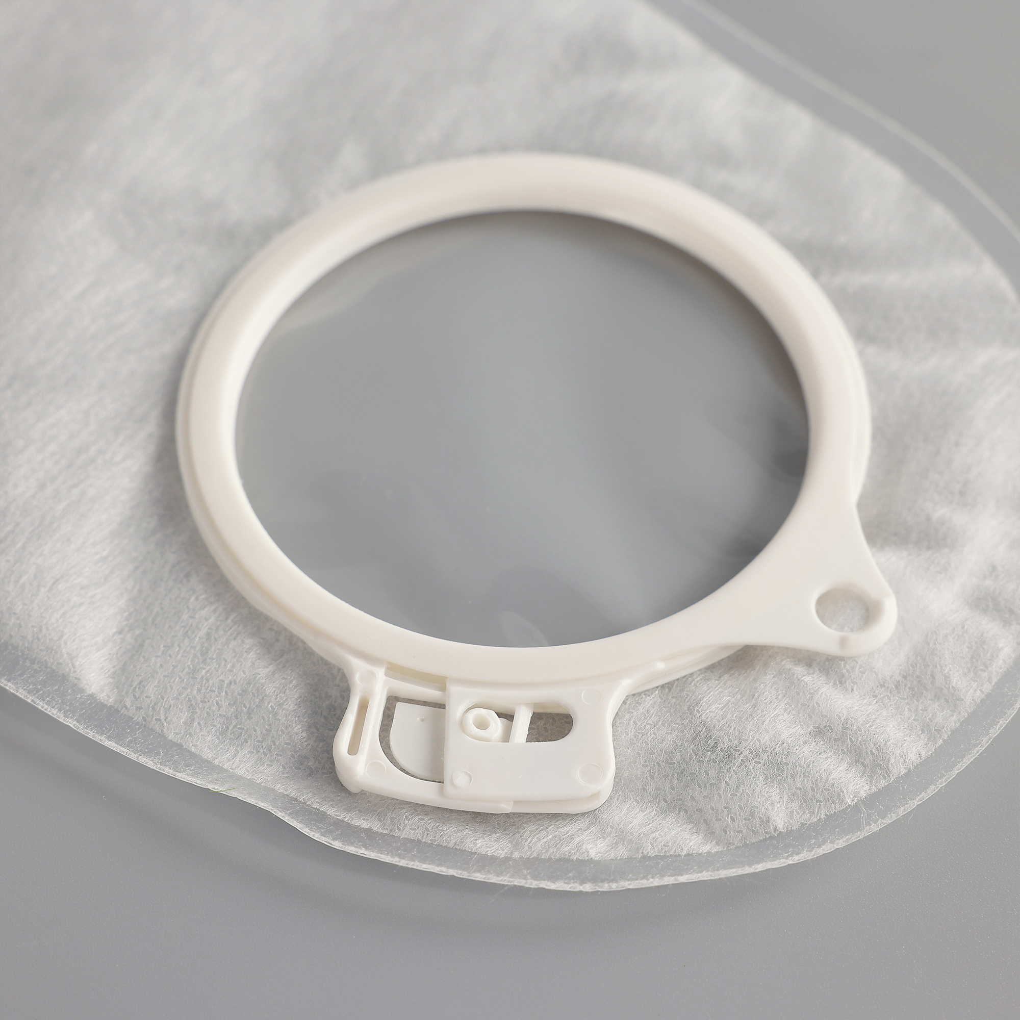 MDK Medical Two-piece open pouch (Single ring adhesive)