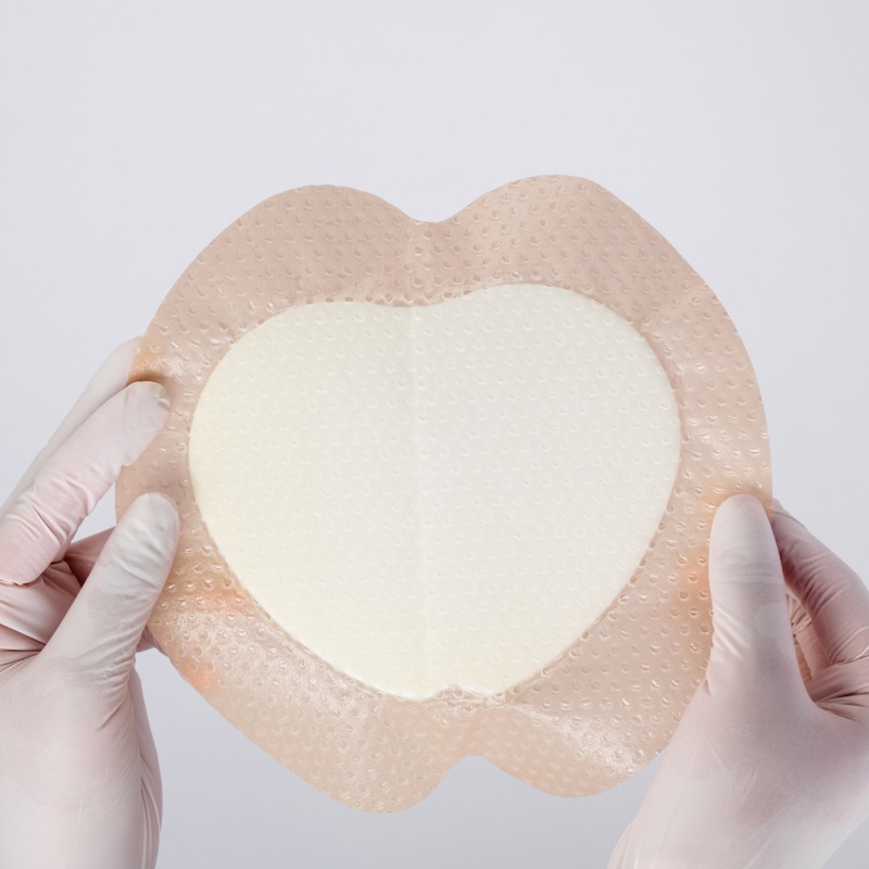 Sacral Foam Dressing, Silicone adhesive with boarder, Size 18 x 18 cm / 7"x7", matt PU film backing, Bed Sore Treatment Bandage for Sacrum