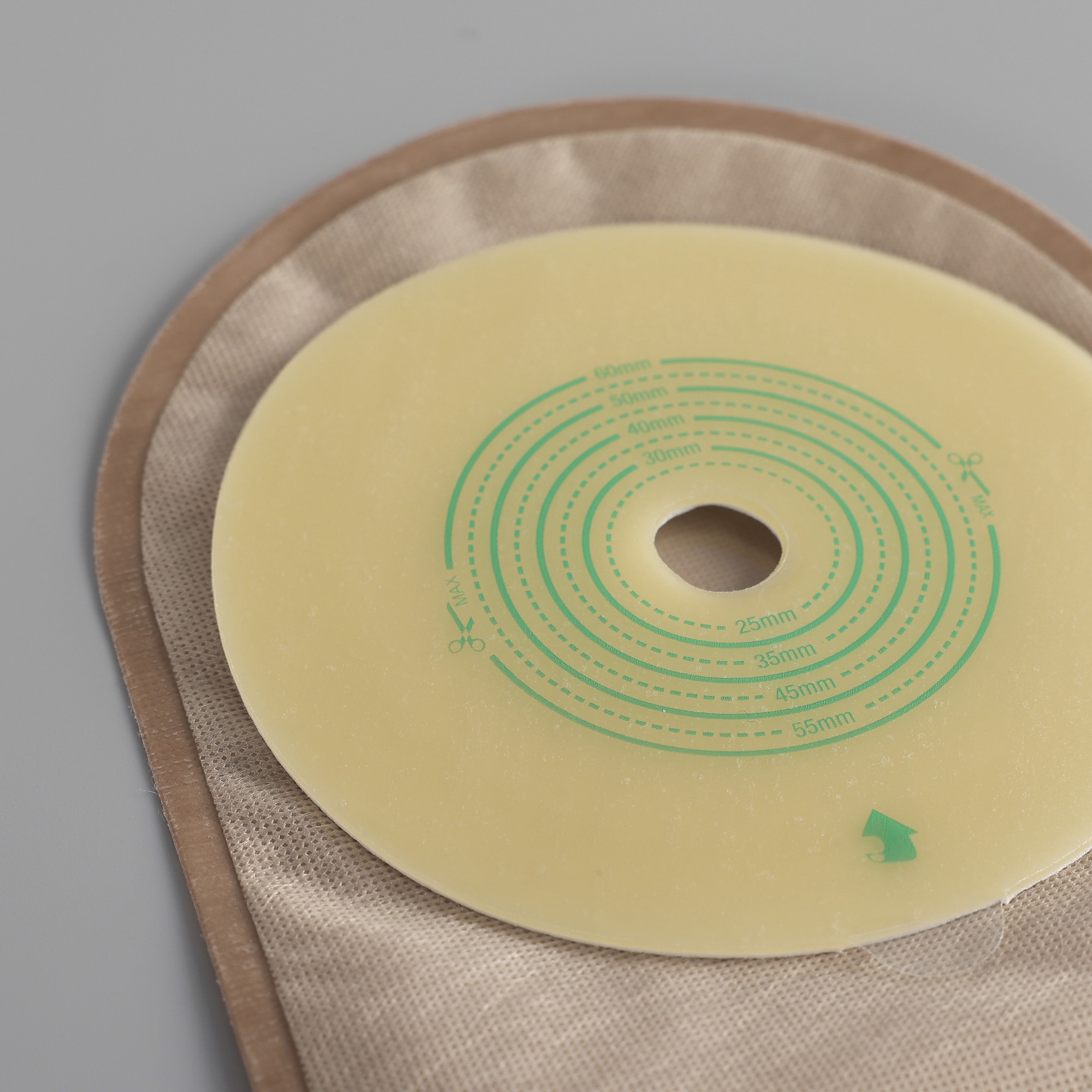 One-piece Closed Ostomy Pouch-PET backing-Secure and Comfortable Stoma Care