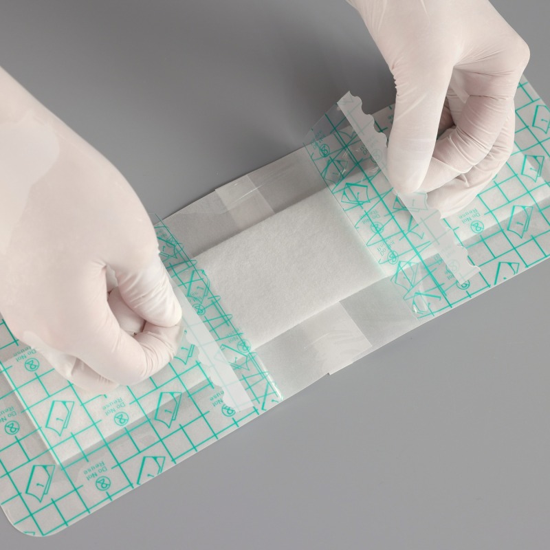 Transparent Film Dressing with pad-Size 10 x 20 cm-Grid Pattern Style- Waterproof breathable Wound care Adhesive Bandage