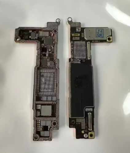 CNC  iPhone 14PLUS 打磨板 上层。翻新，无保修