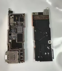 CNC  iPhone 14PRO 打磨板 下层。翻新，无保修