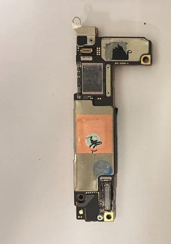 iphone 14 PLUS 缺盘拆件练手板 (适用拆件、练手 料板多为拆焊过或维修过，每块板缺失不同,介意者请慎拍!)
