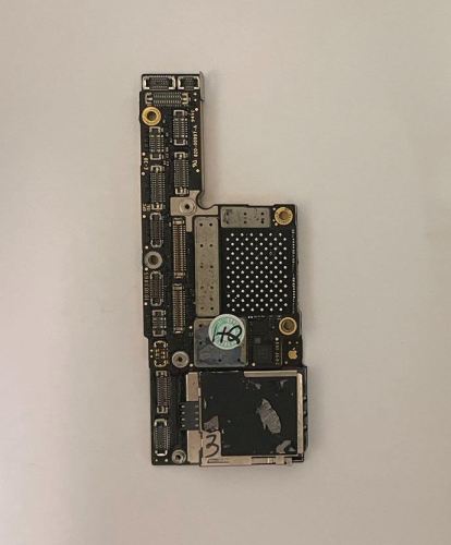 iphone XS 缺盘拆件练手板 (适用拆件、练手 料板多为拆焊过或维修过，每块板缺失不同,介意者请慎拍!)