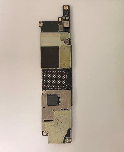 iphone XR 缺盘拆件练手板 (适用拆件、练手 料板多为拆焊过或维修过，每块板缺失不同,介意者请慎拍!)