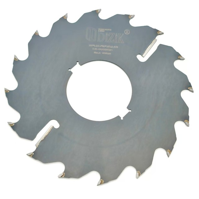 DiZiK-DPJ033-black-coated-saw-blade-for-South-American-hardwood