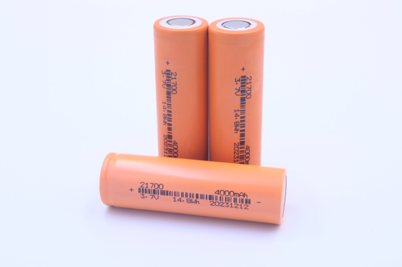 Rechargeable 3.7V Li-ion battery cell 21700 4000mAh