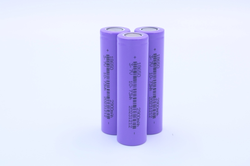 Rechargeable 3.7V Li-ion battery cell 18650 2900mAh