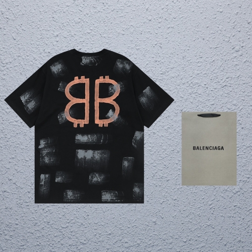 *Balenciaga-T-shirt