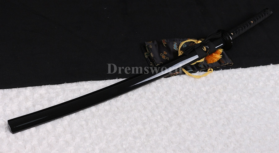 Black high carbon steel full tang japanese katana samurai sword sharp blade for real battle.