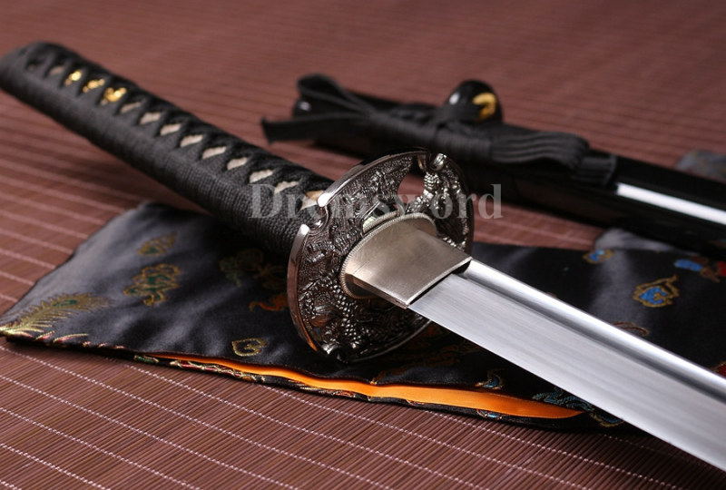 Japanese samurai Katana full tang 1060 high carbon steel handmade sword sharp.