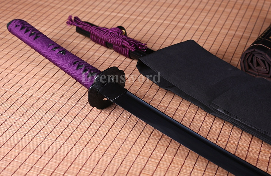 hand forged carbon steel black sharp blade real japanese samurai Katana sword.