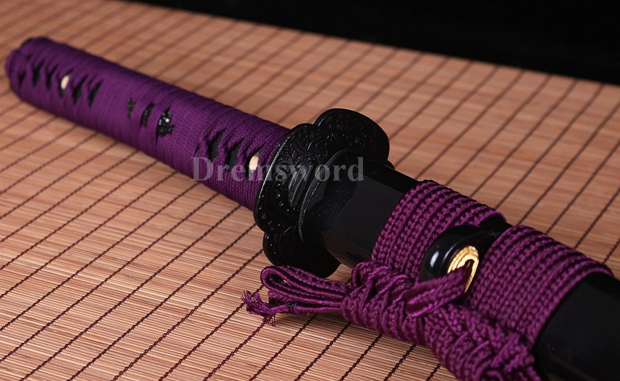 hand forged carbon steel black sharp blade real japanese samurai Katana sword.