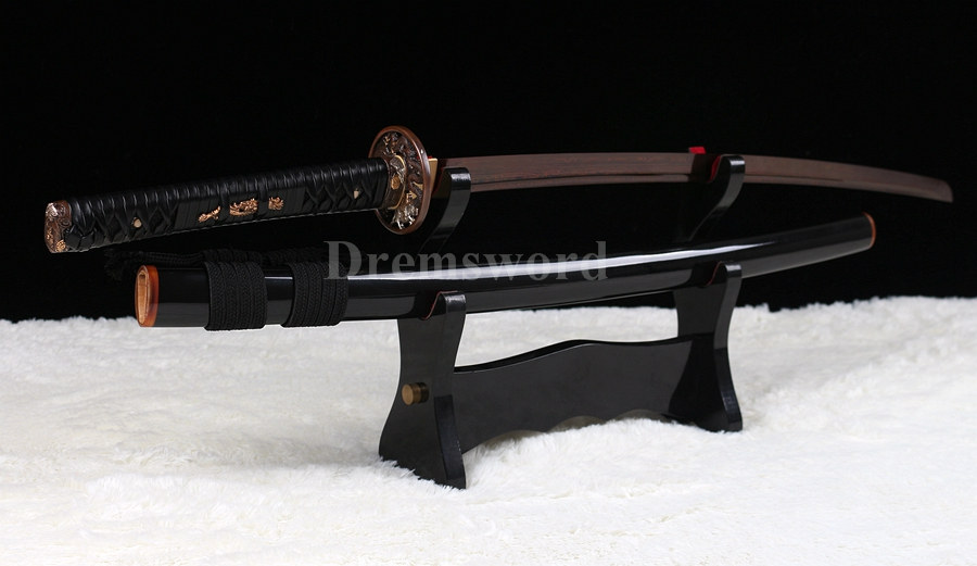 Hand forged japanese Katana samurai sword Red&Black damascus folded steel blade Dragon copper Tsuba.