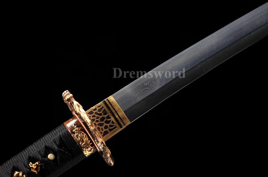 hand forged laminated refined damascus folded steel japanese samurai sword katana full tang sharp blade.