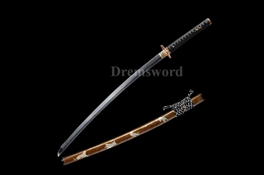 hand forged laminated refined damascus folded steel japanese samurai sword katana full tang sharp blade.