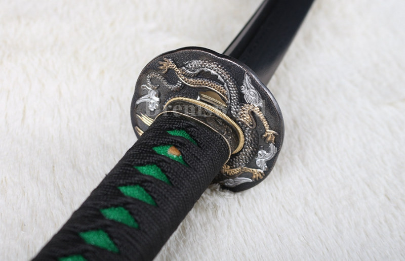 handmade Japanese katana samurai sword damascus folded steel full tang battle ready sharp.