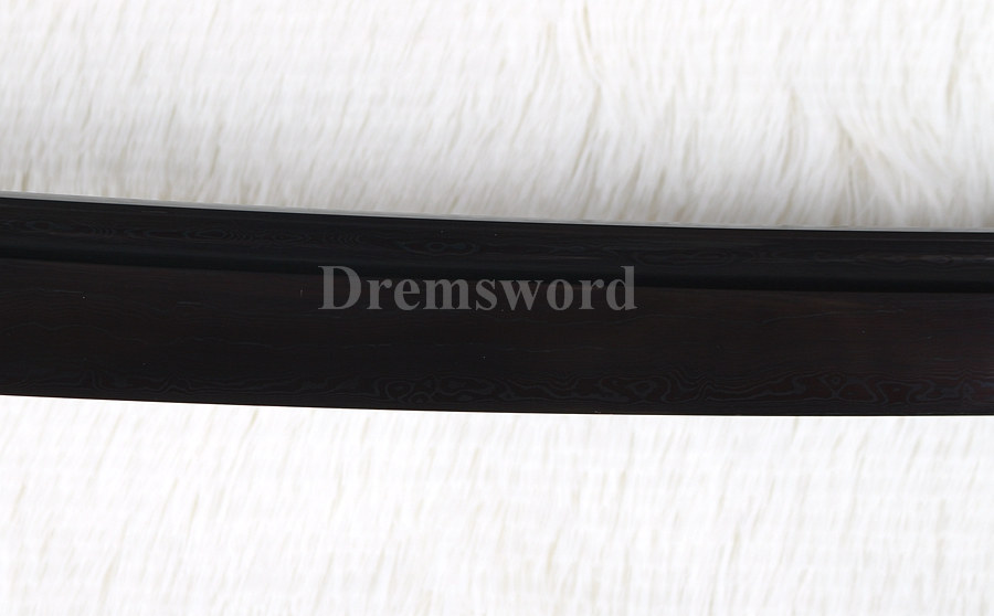 Hand forged Black Folded Steel Blade Japanese Samurai katana Sword Full Tang Damascus Sharp.