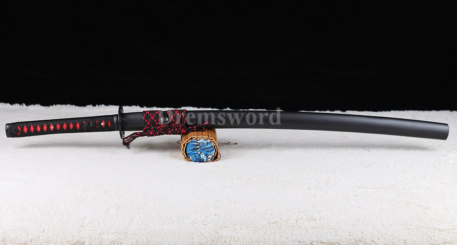 Hand forged Black Folded Steel Blade Japanese Samurai katana Sword Full Tang Damascus Sharp.