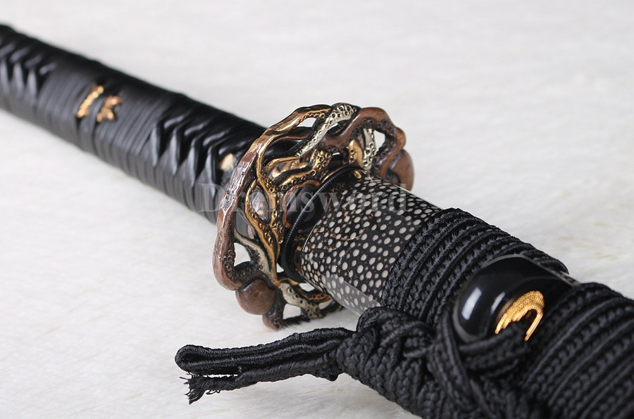 Full tang hand forged damascus folded steel japanese samurai sword katana handmade bohi.