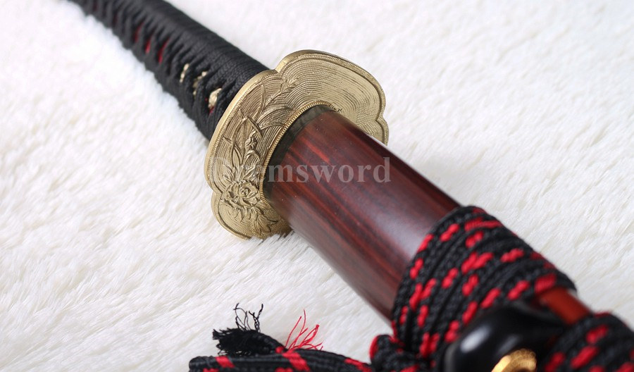 Fully handmade laminated damascus folded steel  japanese samurai sword katana full tang sharp blade.