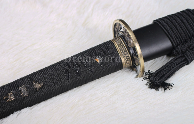 Full tang handmade Damascus black Folded Steel Blade Japanese Samurai katana Sword Sharp.
