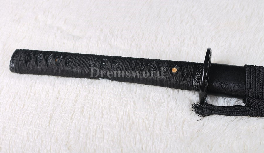 Damascus black Folded Steel Blade Japanese Samurai katana Sword Full Tang battle ready Sharp.