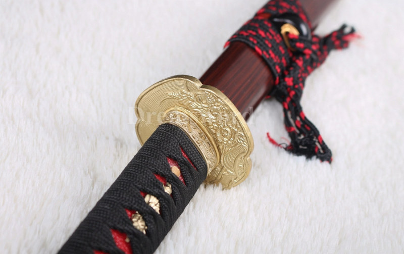 Fully handmade laminated damascus folded steel  japanese samurai sword katana full tang sharp blade.