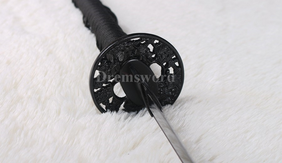 Damascus black Folded Steel Blade Japanese Samurai katana Sword Full Tang battle ready Sharp.