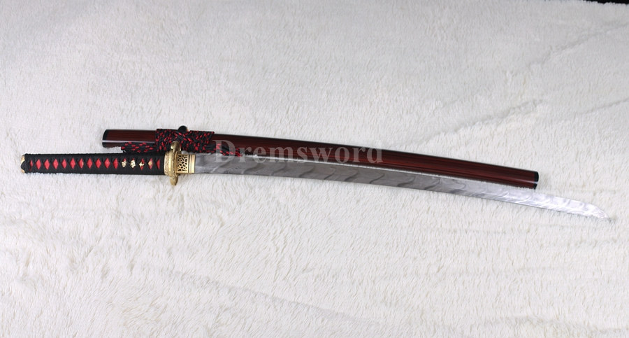 Fully handmade laminated damascus folded steel  japanese samurai sword katana full tang sharp blade.