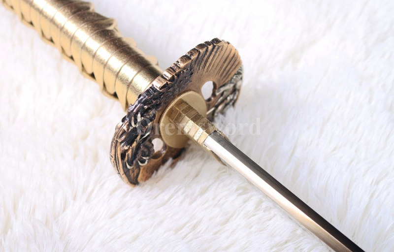 Handmade Japanese samurai katana sword gold blade 1095 High carbon steel battle ready sharp eagle tsuba set.