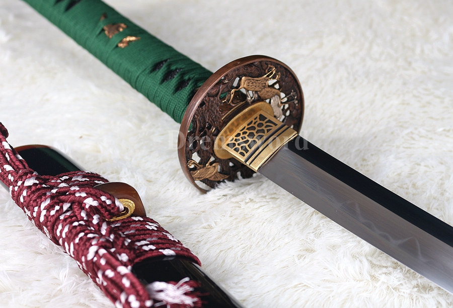 Fully hand forged Clay Tempered  Differential hardened T10 steel Japanese samurai Sword Katana full tang Sharp.