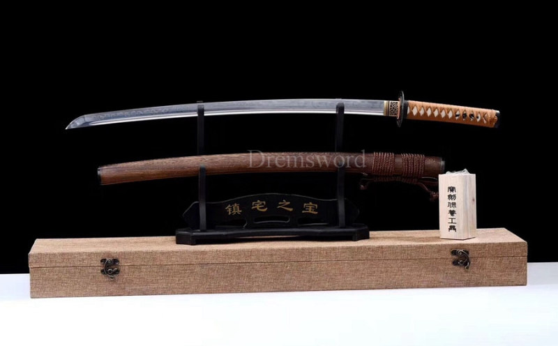 Hand forged T10 steel Clay Tempered Top（火焰）Hamon Japanese Samurai Sword(片手打）full tang sharp.