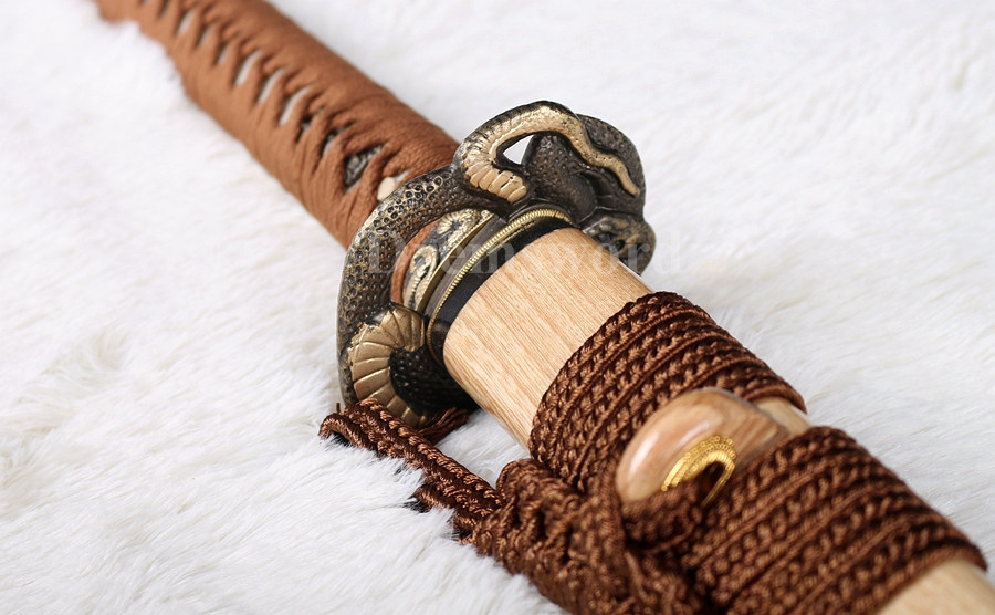 Fully hand forged Clay tempered T10 steel japanese Katana sword battle ready Functional full tang sharp.