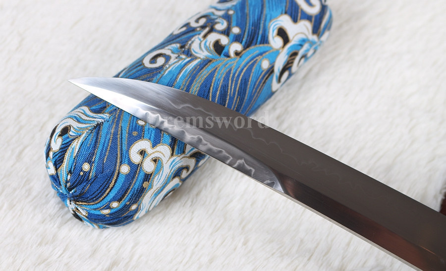 Handmade kanmuri-otoshi tanto Clay Tempered T10 steel Japanese Samurai Sword Full Tang double hamon double edge sharp.