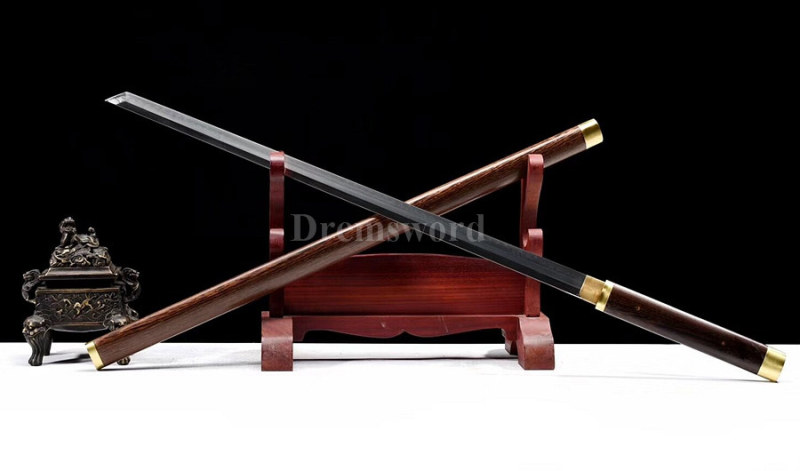 Clay tempered handmade kamasu kissaki T10 steel Japanese Ninja Shirasaya Sword sharp.