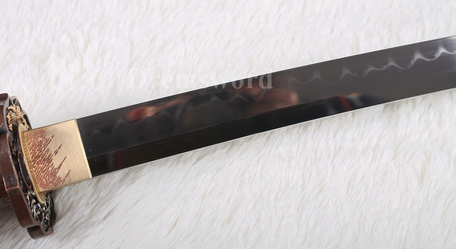 Clay tempered T10 steel handmade japanese samurai katana sword full tang sharp battle ready .