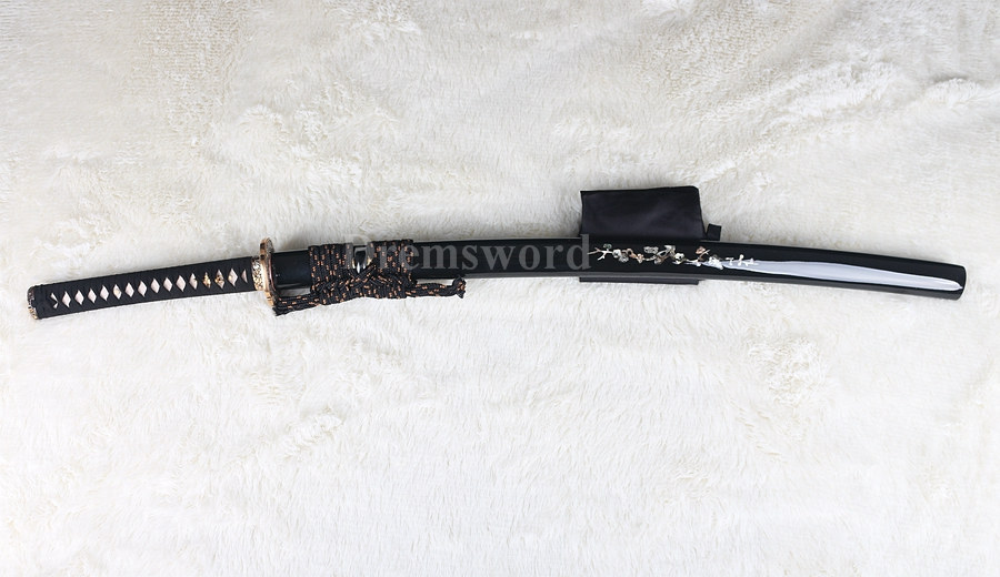 Handmade katana Japanese samurai Sword folded steel Clay Tempered full tang battle ready sharp blade.