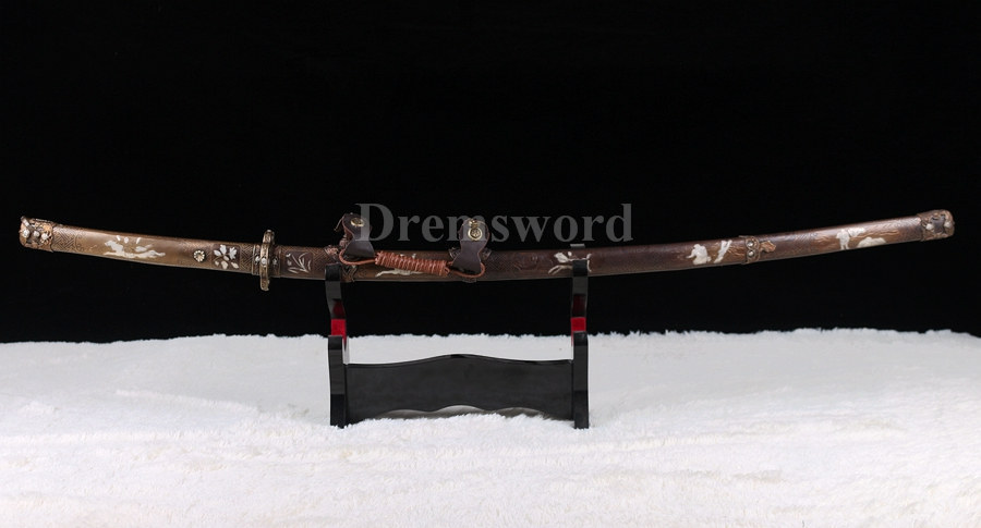 Fully handmade Japanese Tachi Sword Folded Steel Clay Tempered Full Tang Sharp Abrasive Blade