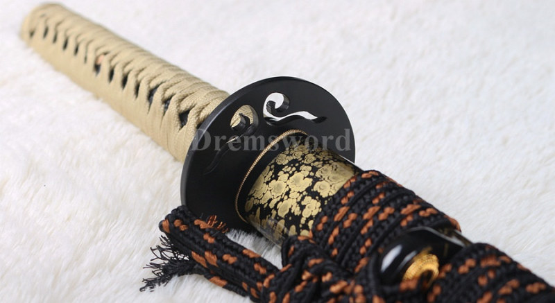 Handmade katana Clay Tempered T10 steel real（火焰）Hamon Japanese Samurai Sword full tang sharp.