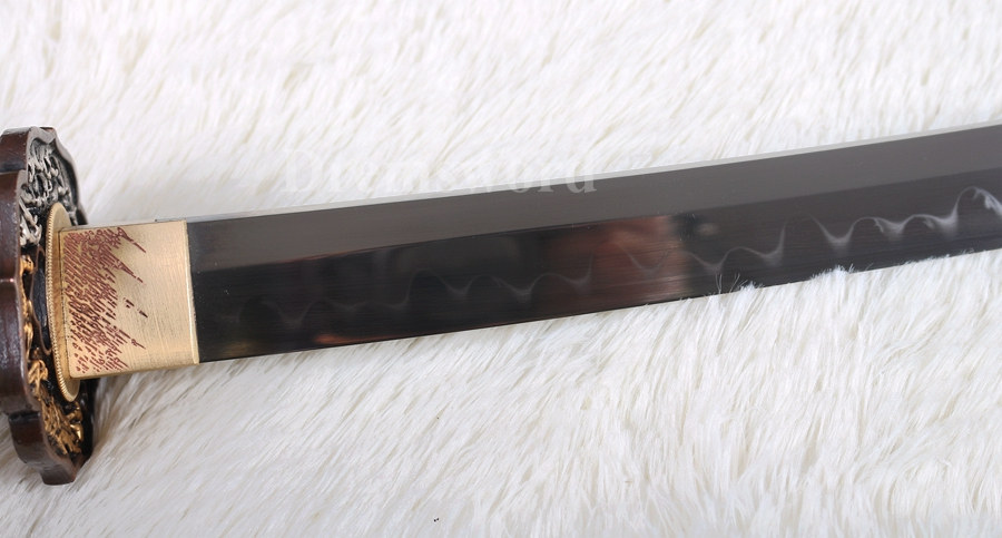 Clay tempered T10 steel handmade japanese samurai katana sword full tang sharp battle ready .