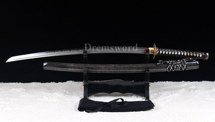 Clay Tempered Folded Steel Abrasive blade Japanese Samurai Sword Katana full rayskin saya Sharp battle ready.